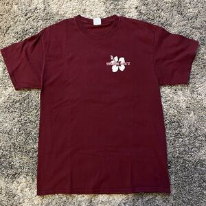Burgundy Trader Joe’s t-shirt L